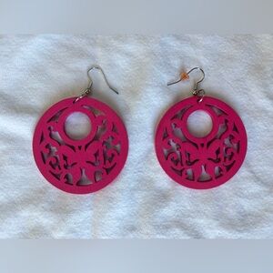 Vintage pink wooden swirl earrings